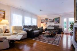 House with swimming pool in Sant Andreu de Llavaneres.
