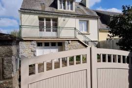 Houses for sale - 5 rooms - 75 m2 - PLOERMEL - (56800)