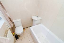 3 bedroom, Terraced House for sale