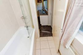 3 bedroom, Terraced House for sale
