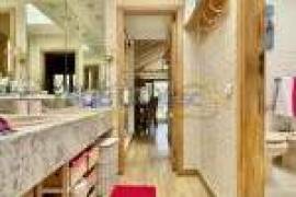 1 Bedroom Bungalow For Sale