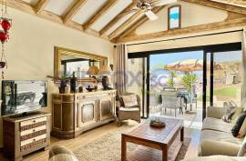 1 Bedroom Bungalow For Sale