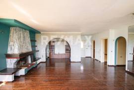 Maisonette 295 sq.m for sale