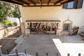 Maisonette 295 sq.m for sale