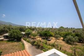 House 185 sq.m for sale
