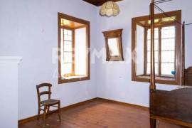 House 242 sq.m for sale