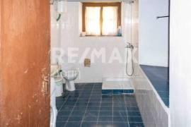 House 242 sq.m for sale