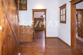 House 242 sq.m for sale