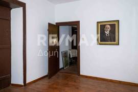 House 242 sq.m for sale