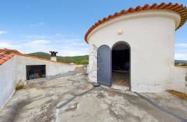 Single storey villa with 3 bedrooms and swimming pool in Silveira - São Marcos da Serra