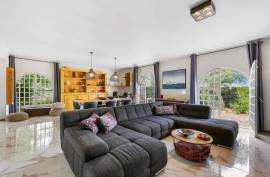 Single storey villa with 3 bedrooms and swimming pool in Silveira - São Marcos da Serra