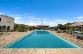 Single storey villa with 3 bedrooms and swimming pool in Silveira - São Marcos da Serra