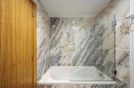 2 Bedroom Apartment in Condominium with Pool and Box Garage - Riverside Zone in Portimão