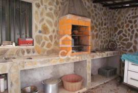 T4 single storey house under construction 6km from chaves city center