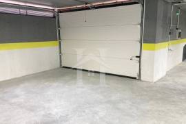 Apartamento T2 com Piscina no Rooftop, junto à Praia da Consolação