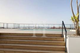 Apartamento T2 com Piscina no Rooftop, junto à Praia da Consolação
