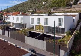 Semi-detached house T4