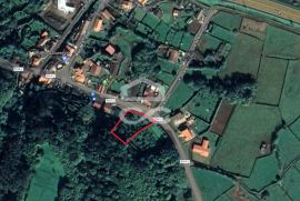 Building Land - Fontinhas