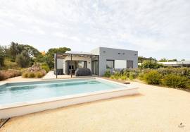 Semi-detached villa T1 + 2 with pool in the Pestana Valley Nature Village - Ferragudo