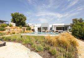 Semi-detached villa T1 + 2 with pool in the Pestana Valley Nature Village - Ferragudo