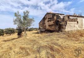 Unique Opportunity in the Heart of Alentejo - Hill with Ruin Near the River Beach of Azenhas d'El Rei