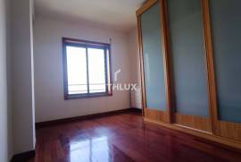 4 bedroom apartment in the privileged area of São Vitor, close to the highway park