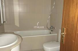 4 bedroom apartment in the privileged area of São Vitor, close to the highway park