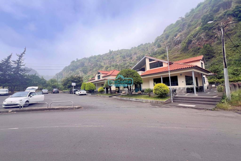 Commercial Building - Typical Restaurant