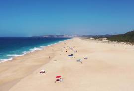 Design villa with 3 suites, elevator & pool | Silver Coast Portugal