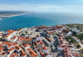 Design villa with 3 suites, elevator & pool | Silver Coast Portugal