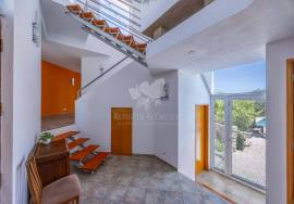 3 bedroom multi-level villa with pool, garage & c. 3.8 acres of land. Near Santa Catarina. 3 bedroom multi-level villa with pool, garage & c. 3.8 acres of land. Near Santa Catarina.