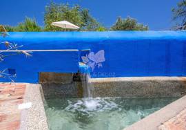 3 bedroom multi-level villa with pool, garage & c. 3.8 acres of land. Near Santa Catarina. 3 bedroom multi-level villa with pool, garage & c. 3.8 acres of land. Near Santa Catarina.