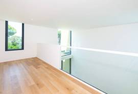 2 bedroom villa with private pool in central area, Vilamoura