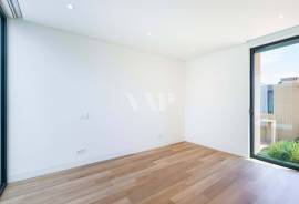 2 bedroom villa with private pool in central area, Vilamoura