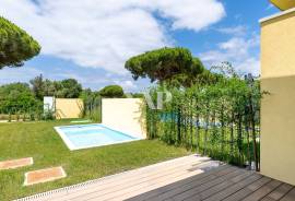 2 bedroom villa with private pool in central area, Vilamoura