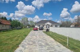 Luxury 3 Family Home for Sale In Békéscsaba