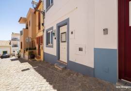 Fully Renovated  Townhouse for Sale in Lagos, Algarve