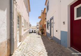 Fully Renovated  Townhouse for Sale in Lagos, Algarve