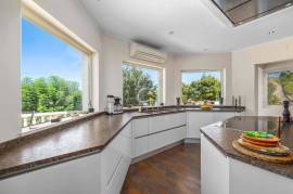Elegant Countryside Villa with Panoramic Views in the Algarve