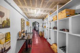 Elegant Countryside Villa with Panoramic Views in the Algarve