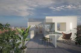 T2 duplex, with magnificent terrace, new, in the Constitution, Porto.