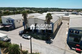 Commercial Building with Private Parking – Industrial Area of Vilamoura, Algarve