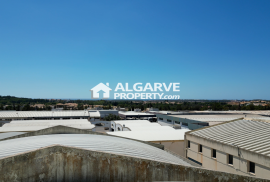 Commercial Building with Private Parking – Industrial Area of Vilamoura, Algarve