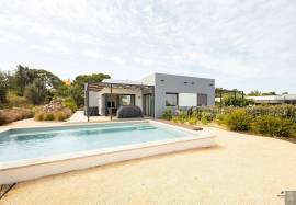 Semi-detached villa T1 + 2 with pool in the Pestana Valley Nature Village - Ferragudo