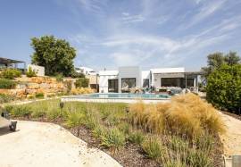 Semi-detached villa T1 + 2 with pool in the Pestana Valley Nature Village - Ferragudo