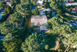 T4 house with pool and Golf course