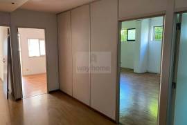 Office| For total refurbishment | Metro Odivelas