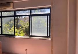 Office| For total refurbishment | Metro Odivelas