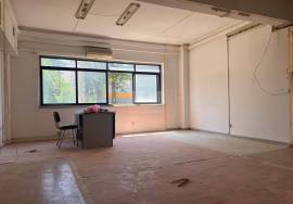 Office| For total refurbishment | Metro Odivelas