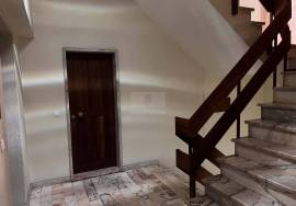 Office| For total refurbishment | Metro Odivelas
